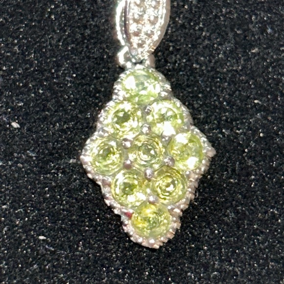 Genuine Peridot Necklace - Picture 2 of 6
